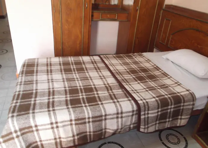 Snafer Hotel
